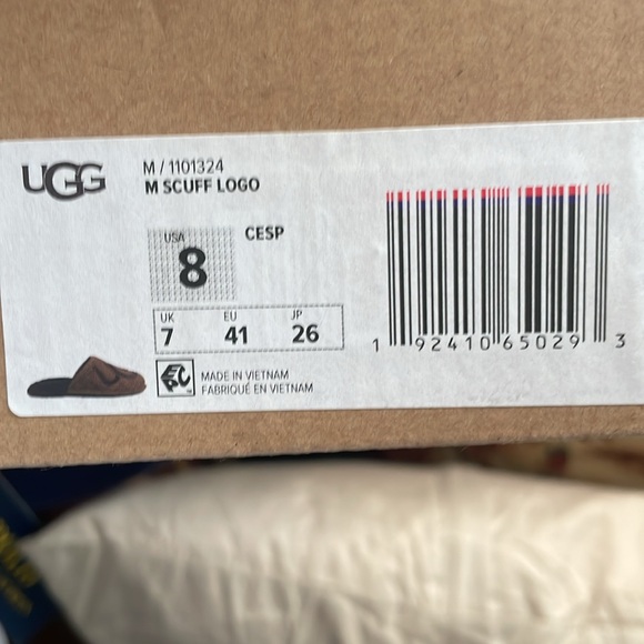 UGG Men\'s Tan Slip-On Loafers main image 7